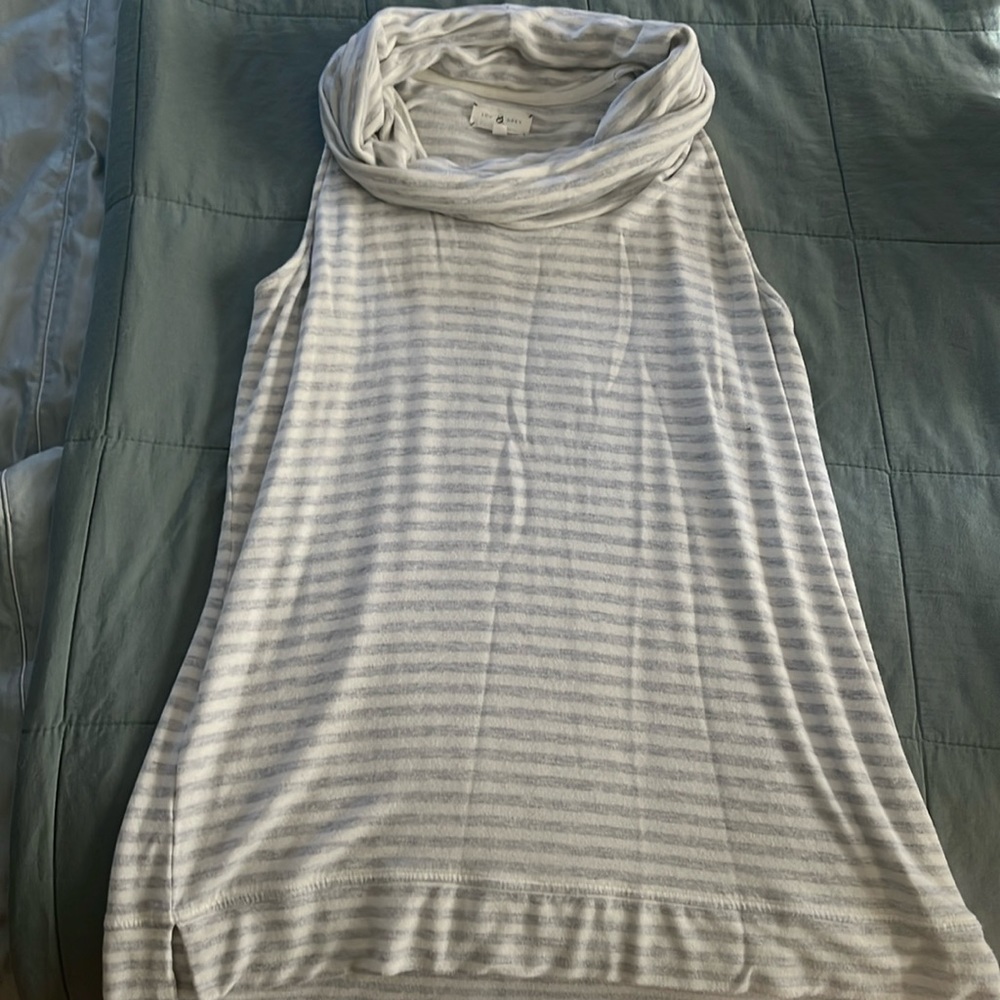 Lou & Grey gray and white striped sleeveless cowl neck top size medium